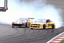 汽车漂移视频,揭秘汽车漂移的惊险瞬间